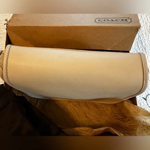 ⭐️Authentic VINTAGE Coach Classic shoulder flap saddle Bag 9170 - Picture 14 of 16